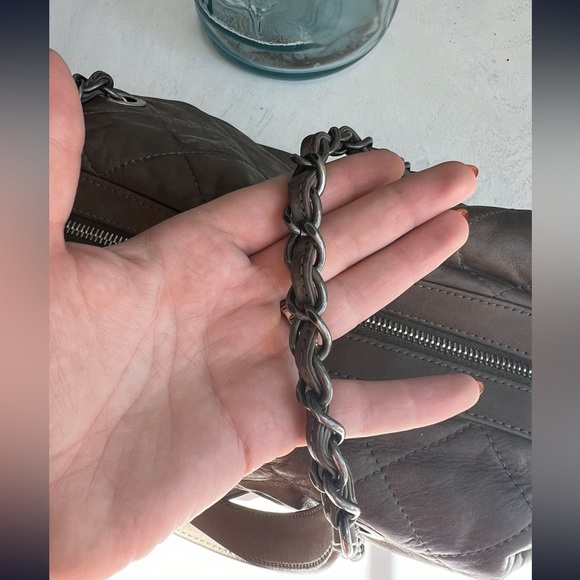 Chanel two tone quilted leather bowling bag - Picture 7 of 12